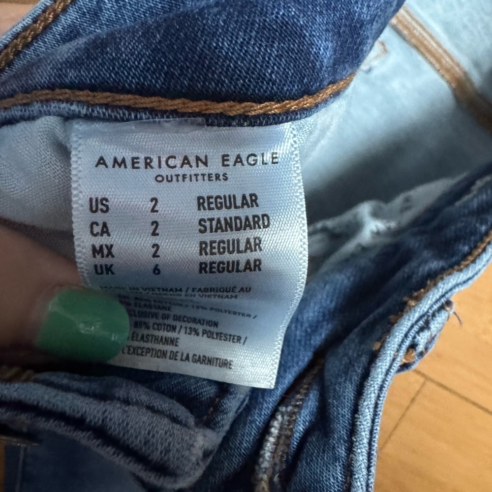 American Eagle Outfitters Women's Distressed Blue Skinny Jeans - Picture 4 of 6